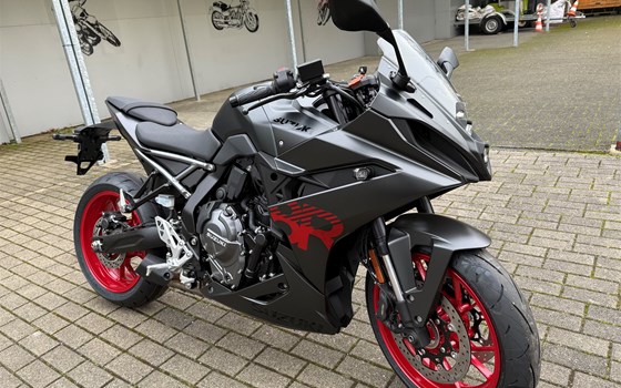 Neufahrzeug Suzuki GSX-8R - Bild 3