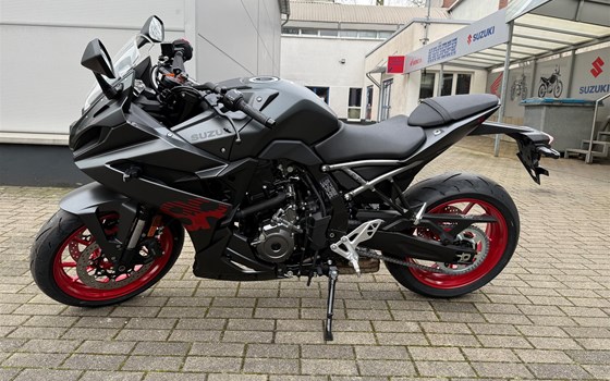 Neufahrzeug Suzuki GSX-8R - Bild 10