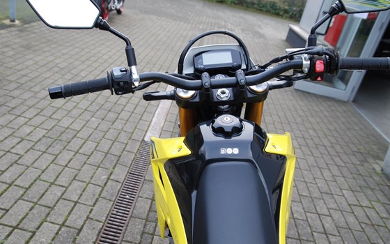 Neufahrzeug Suzuki DR-Z4SM - Bild 10