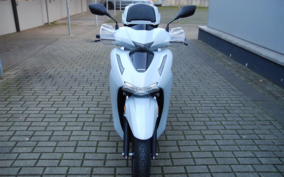 Neufahrzeug Honda SH350i - Bild 7