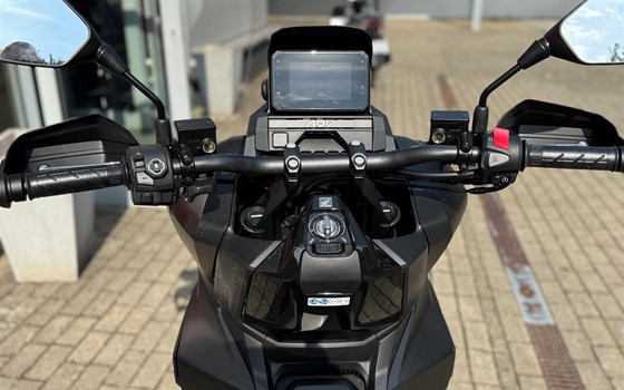 Gebrauchtmotorrad Honda ADV350 - Bild 4