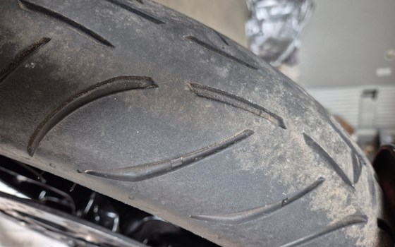 Gebrauchtmotorrad KTM 690 Duke - Bild 4