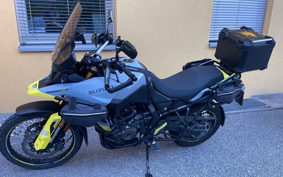 Gebrauchtmotorrad Suzuki V-Strom 800DE - Bild 1