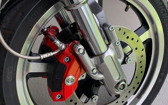 Motorrad Occasion Harley-Davidson V-Rod Muscle VRSCF - Bild 4