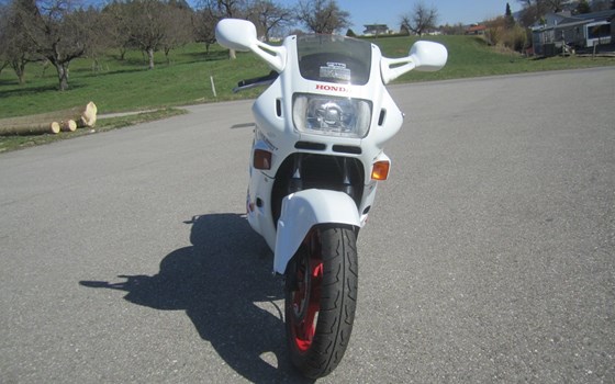 Motorrad Occasion Honda CBR 600 F - Bild 3