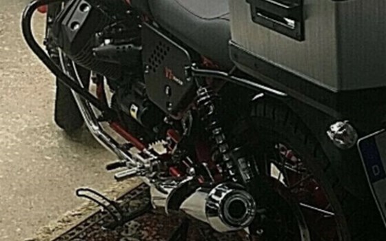 Gebrauchtmotorrad Moto Guzzi V7 II Racer - Bild 3