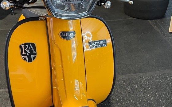 Neufahrzeug Royal Alloy GP 125 ME ABS - Bild 14