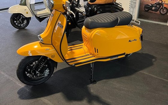 Neufahrzeug Royal Alloy GP 125 ME ABS - Bild 3