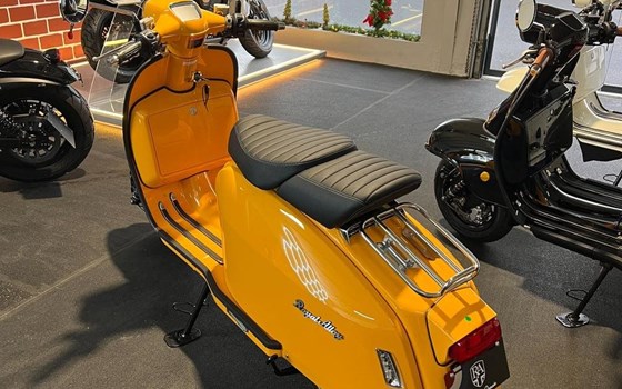 Neufahrzeug Royal Alloy GP 125 ME ABS - Bild 6