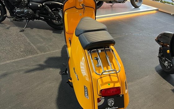 Neufahrzeug Royal Alloy GP 125 ME ABS - Bild 7