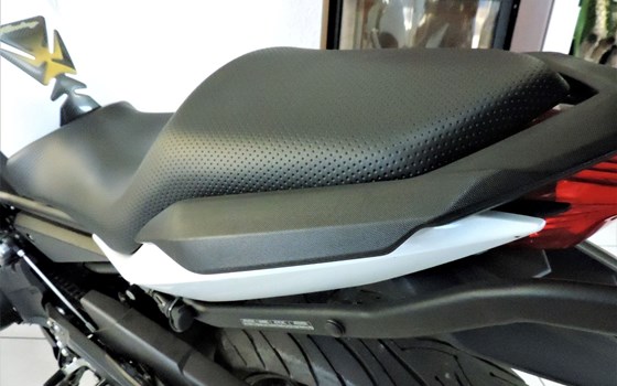 Gebrauchtmotorrad Yamaha XJ6 SA - Bild 14