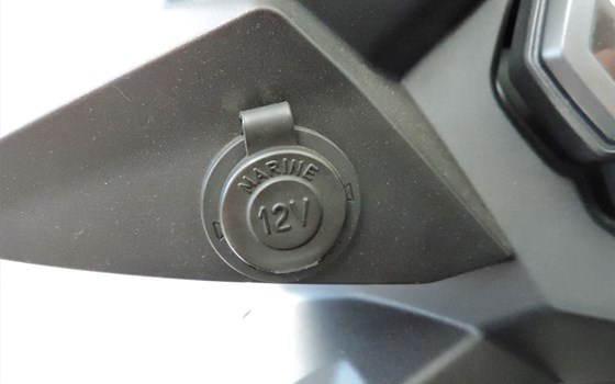 Gebrauchtmotorrad Yamaha XJ6 SA - Bild 25