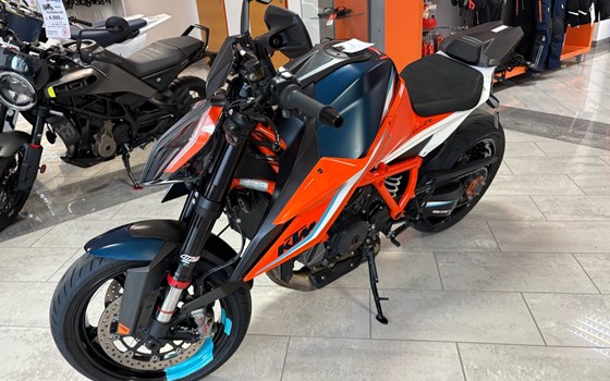 Gebrauchtmotorrad KTM 1290 Super Duke R - Bild 4