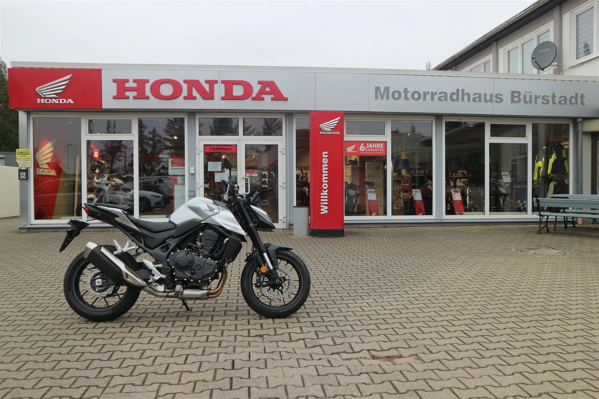 Honda CB750 Hornet<br />CB 750AS Hornet mit 6 Jahren Garantie