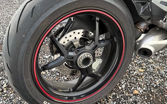 Gebrauchtmotorrad Ducati 1299 Panigale - Bild 18