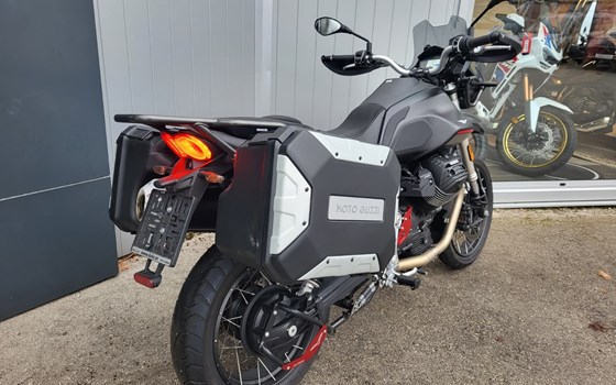 Gebrauchtmotorrad Moto Guzzi V85 TT - Bild 3