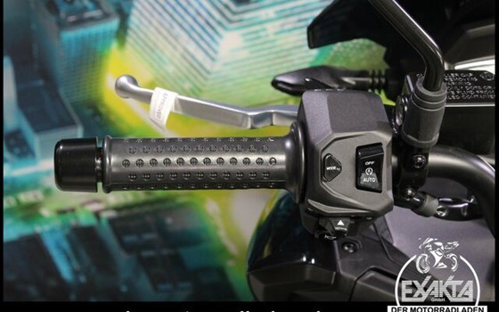 Neufahrzeug Aprilia SR GT 125 - Bild 17