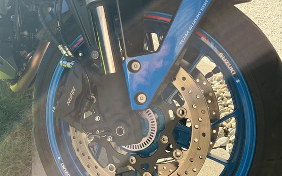 Gebrauchtmotorrad Suzuki GSX-8S - Bild 8