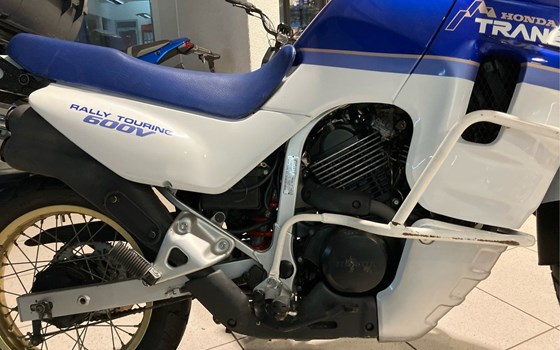 Gebrauchtmotorrad Honda XL 600V Transalp - Bild 5