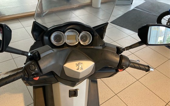 Gebrauchtmotorrad Peugeot Satelis 250 - Bild 5