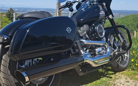 Gebrauchtmotorrad Harley-Davidson Softail Sport Glide FLSB - Bild 1