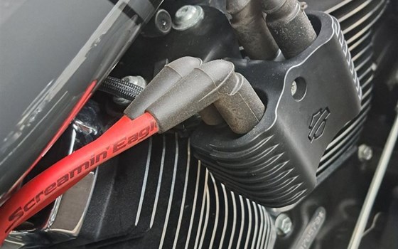 Gebrauchtmotorrad Harley-Davidson Softail Sport Glide FLSB - Bild 4