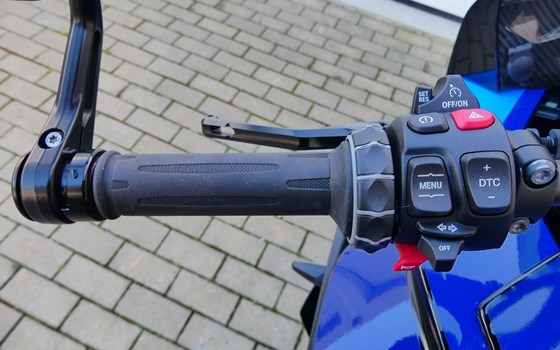 Gebrauchtmotorrad BMW M 1000 XR - Bild 12