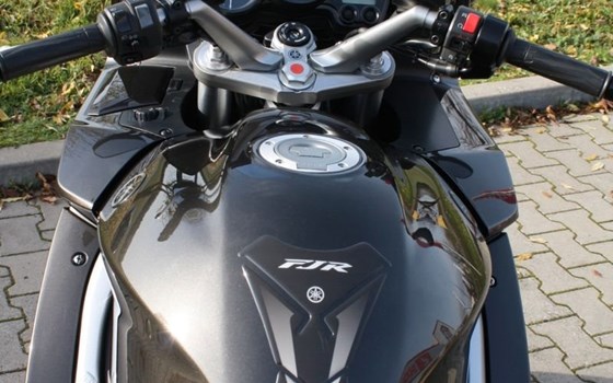Gebrauchtmotorrad Yamaha FJR 1300 - Bild 14
