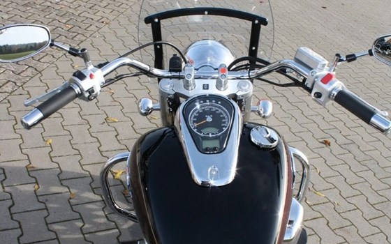 Gebrauchtmotorrad Suzuki Intruder C800 - Bild 11