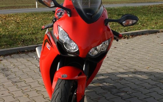 Gebrauchtmotorrad Honda CBR1000RR Fireblade - Bild 6