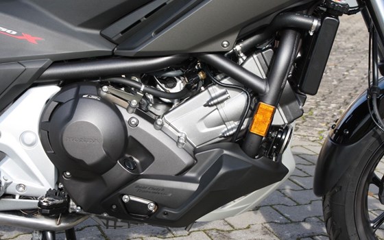 Gebrauchtmotorrad Honda NC750X DCT - Bild 9