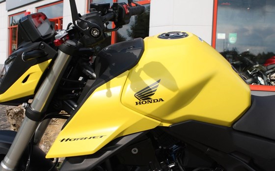 Gebrauchtmotorrad Honda CB750 Hornet - Bild 23