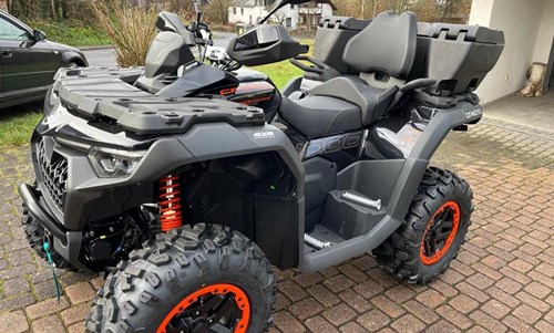 CFMOTO CFORCE 1000 Touring Pro