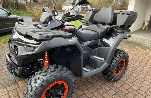 Neumotorrad CFMOTO CFORCE 1000 Touring Pro
