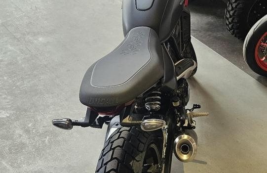 Gebrauchtmotorrad Ducati Scrambler Icon Dark - Bild 4