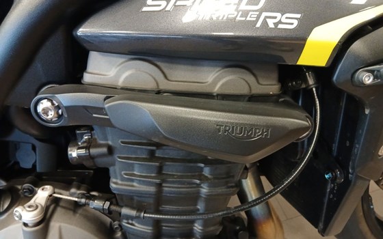 Gebrauchtmotorrad Triumph Speed Triple 1200 RS - Bild 11