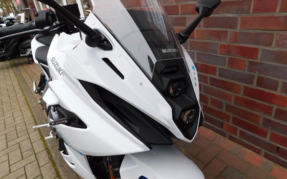 Neufahrzeug Suzuki GSX-8R - Bild 5