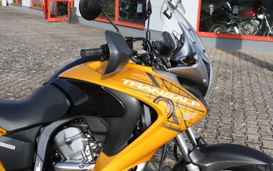 Gebrauchtmotorrad Honda XL 700V Transalp - Bild 10