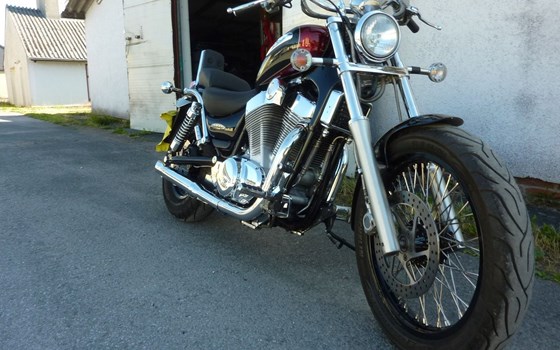 Gebrauchtmotorrad Suzuki Intruder VS 1400 - Bild 10