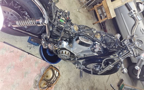 Gebrauchtmotorrad Suzuki Intruder VS 1400 - Bild 2