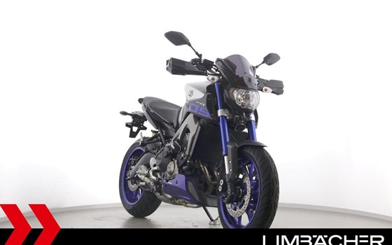 Gebrauchtmotorrad Yamaha MT-09 - Bild 2