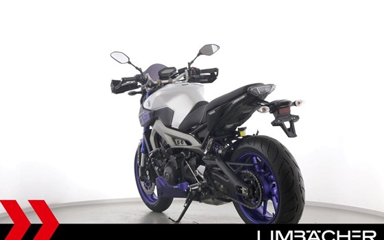 Gebrauchtmotorrad Yamaha MT-09 - Bild 7