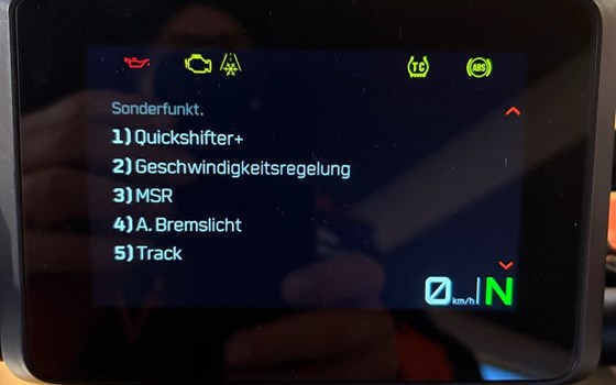 Gebrauchtmotorrad KTM 990 Duke - Bild 2