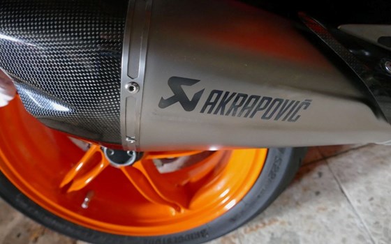 Gebrauchtmotorrad KTM 1290 Super Duke R - Bild 3