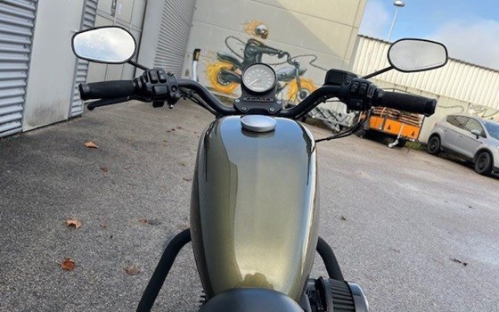 Gebrauchtmotorrad Harley-Davidson Sportster XL 883 N Iron - Bild 13