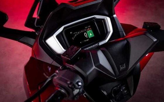 Gebrauchtmotorrad Honda Forza 350 - Bild 4