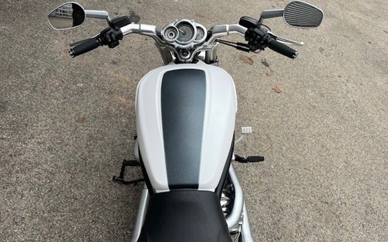 Gebrauchtmotorrad Harley-Davidson V-Rod Muscle VRSCF - Bild 11