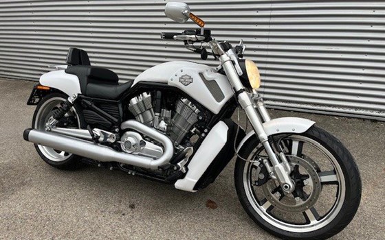 Gebrauchtmotorrad Harley-Davidson V-Rod Muscle VRSCF - Bild 4