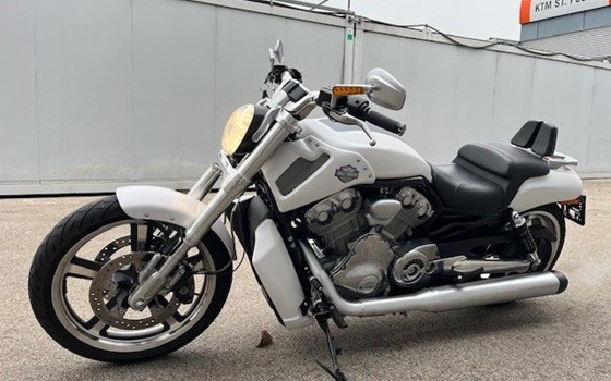 Gebrauchtmotorrad Harley-Davidson V-Rod Muscle VRSCF - Bild 9