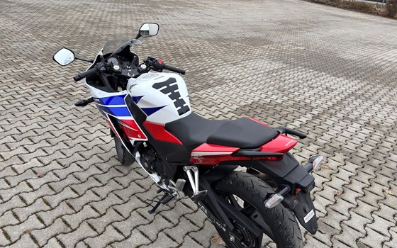 Gebrauchtmotorrad Honda CBR 300 R - Bild 4